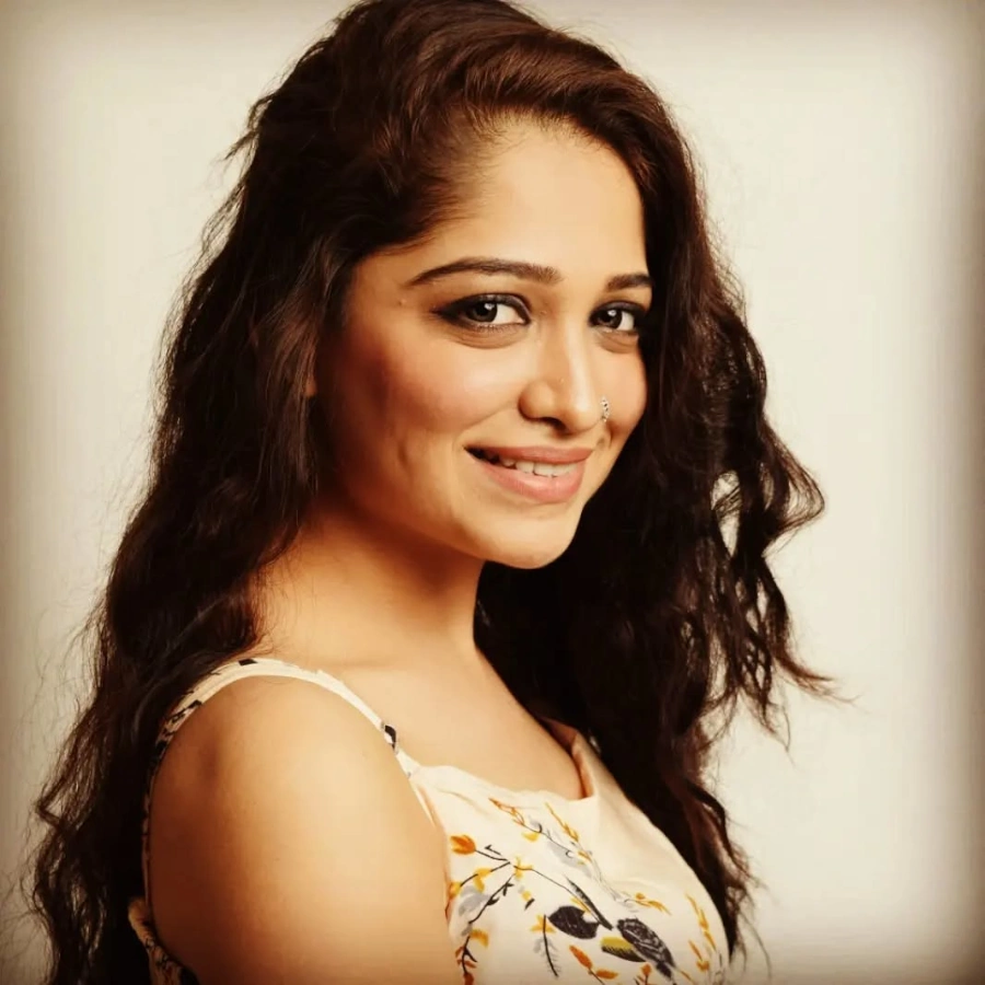 Amruta Phadke Filmography