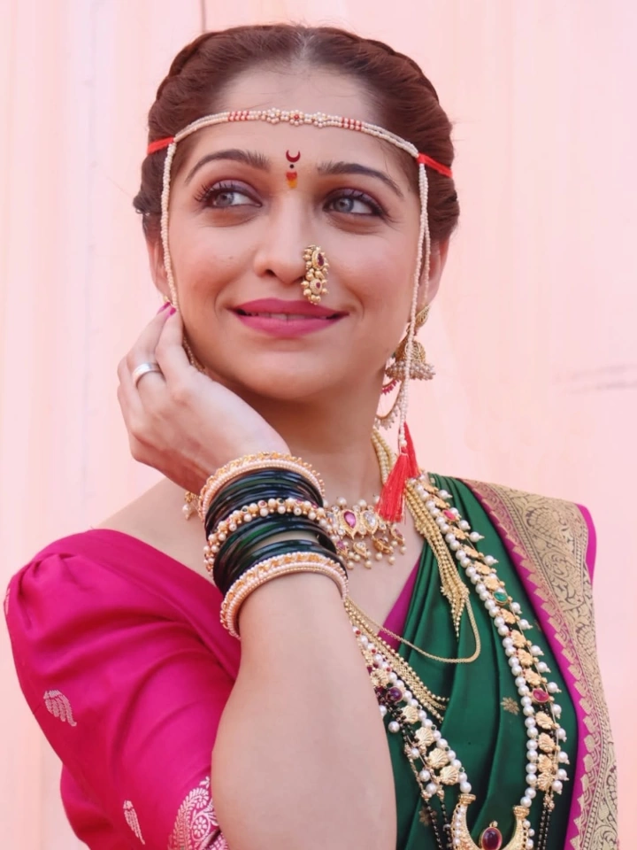 Amruta Phadke Husband