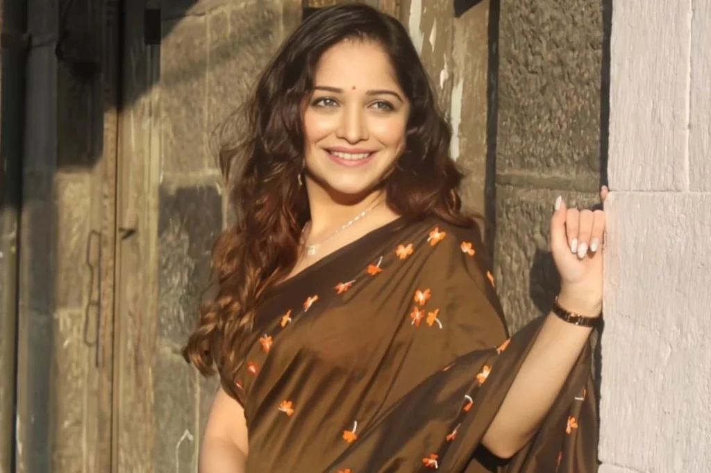 Amruta Phadke Instagram