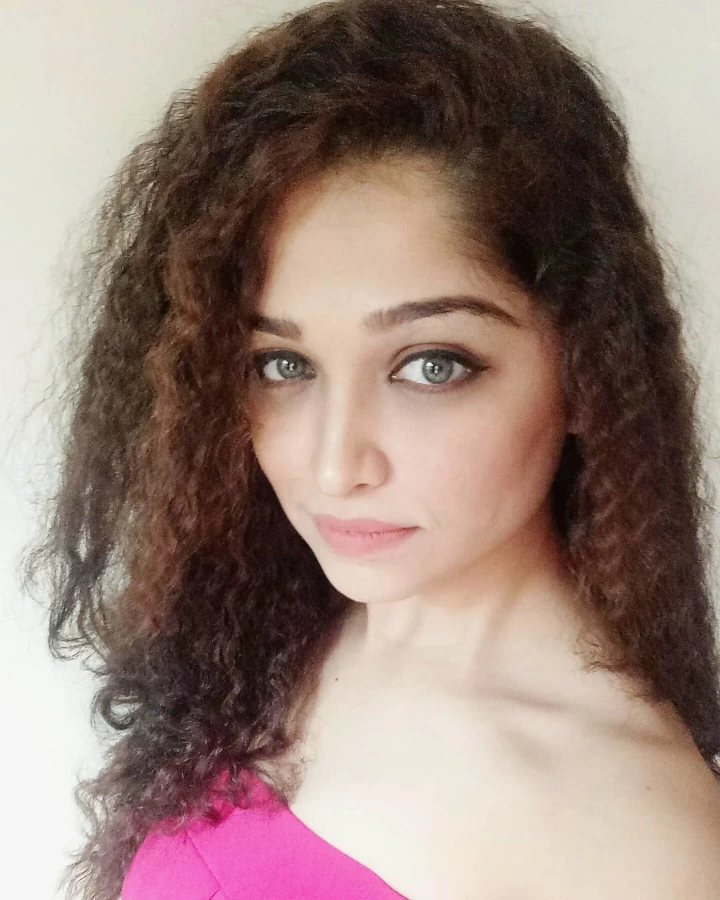 Amruta Phadke Instagram Images