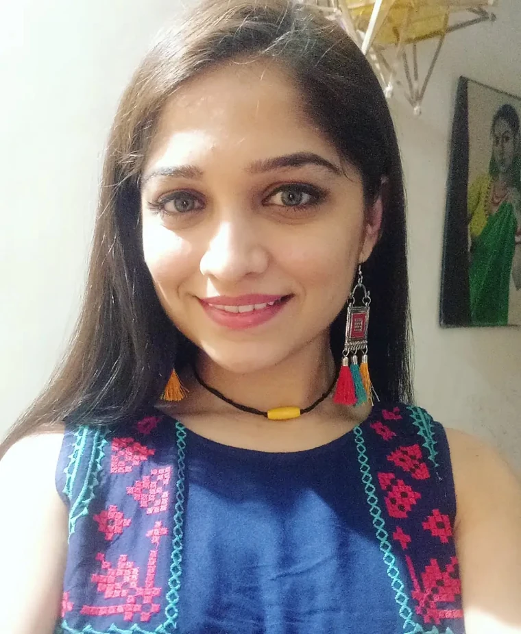 Amruta Phadke Music Videos