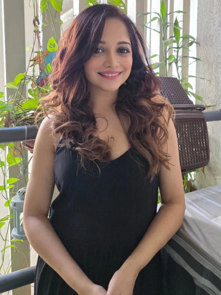 Amruta Phadke Weight