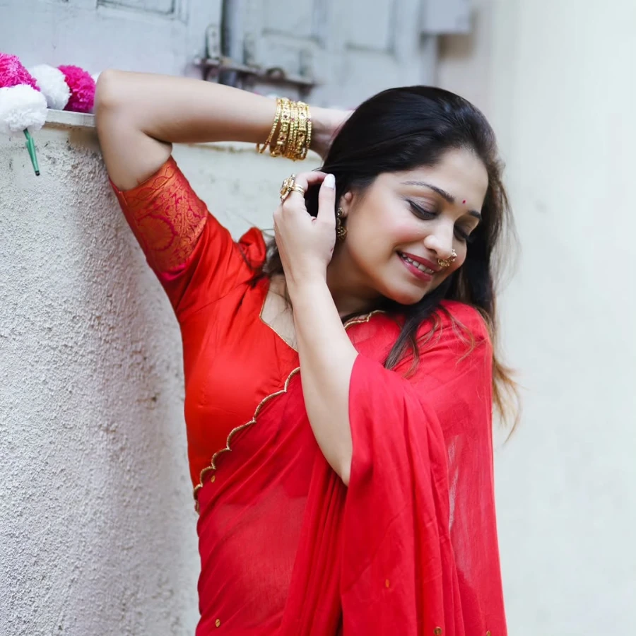 Amruta Phadke in Bhera