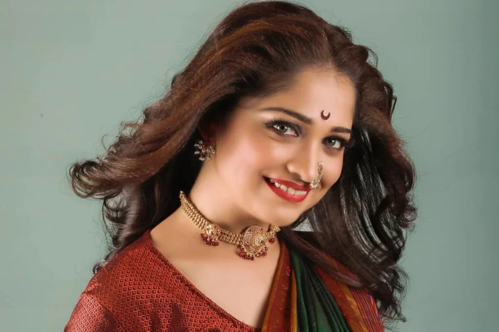 Amruta Phadke's Cutest Looks for Image
