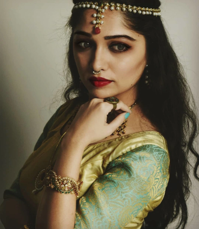 Amruta Phadke's Prettiest Looks Ever