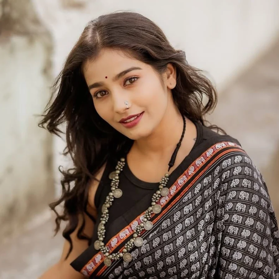 Asmita Deshmukh Hot