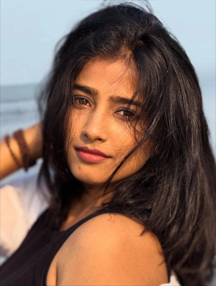 Asmita Deshmukh's Fabulous Looks