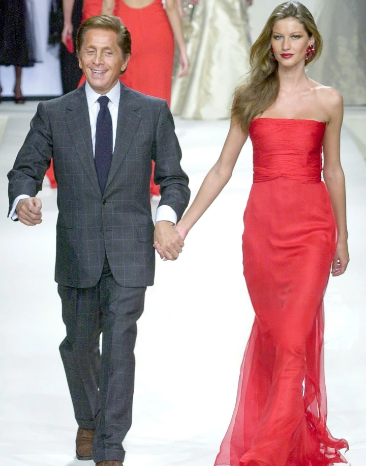 Gisele Bündchen's Beautiful Backless Dress
