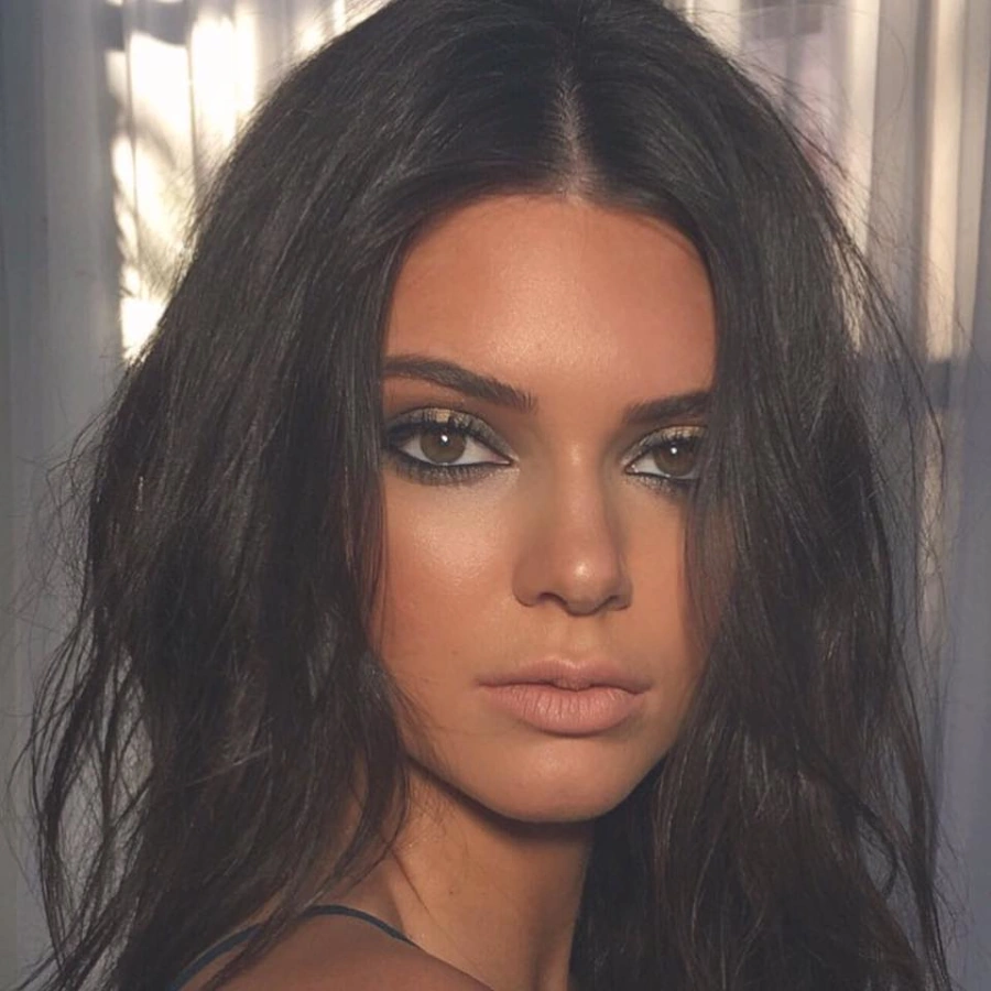 Kendall Jenner Facebook